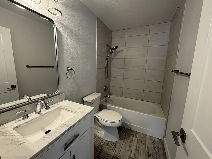 1010 W Sequoia Dr — Photo 14
