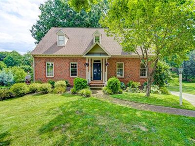 925 Ashley Glen Dr, Winston Salem, NC, 27104