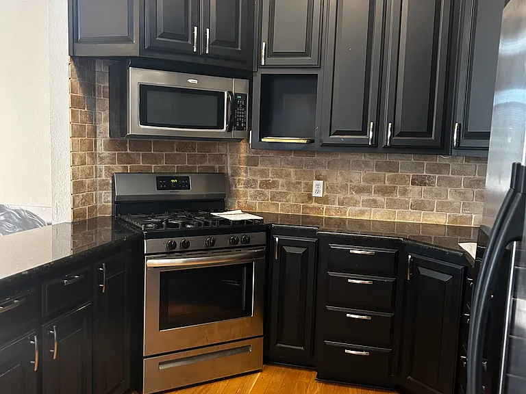 533 Rupple Rd — Photo 9