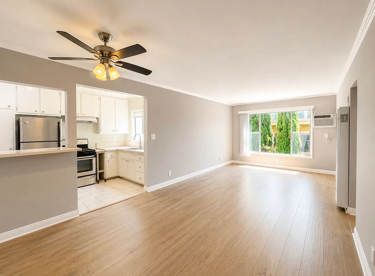 2 bed, 1.5 bath, 1000 sqft, $2,895 — Photo 1