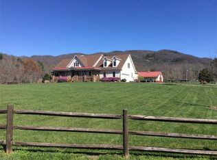 16 Bishop Cove Rd, Fairview, NC 28730