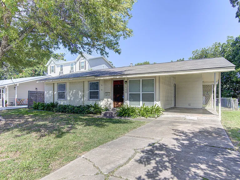 8406 Burrell Dr — Photo 1