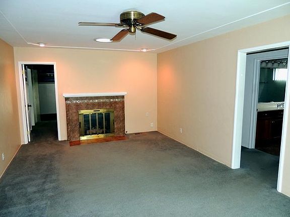 3rd image of 335 E Olive Ave