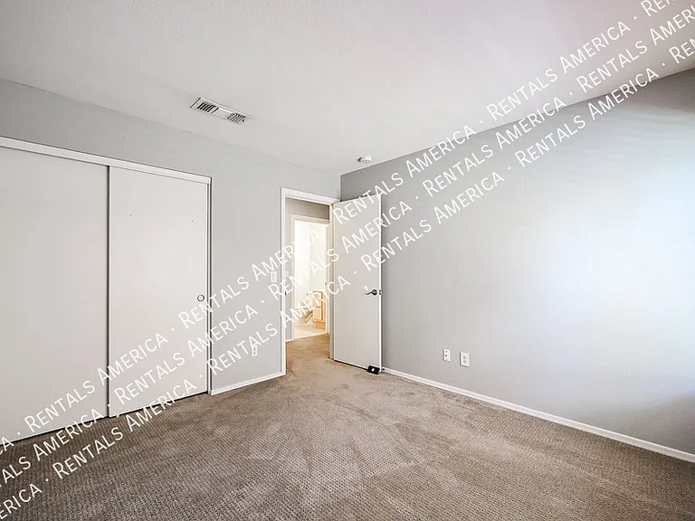 7471 W Lone Cactus Dr — Photo 13