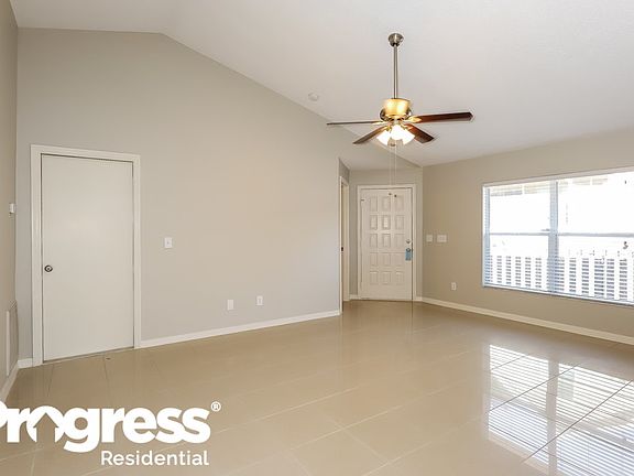 3rd image of 3413 Palm Beach Dr