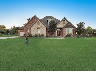 132 Silver Rose Blvd, Burleson, TX 76028
