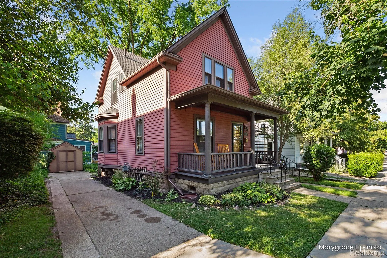 318 W Madison St photo 1