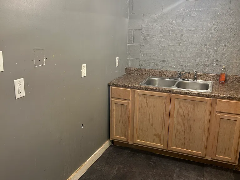 267 W Lake Dr NW — Photo 8