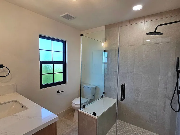 121 N Muscatel Ave #F — Photo 3