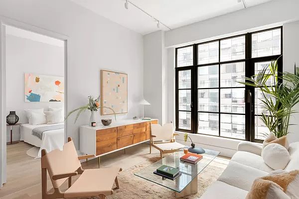 1st image of 517 W 29th St APT 8H