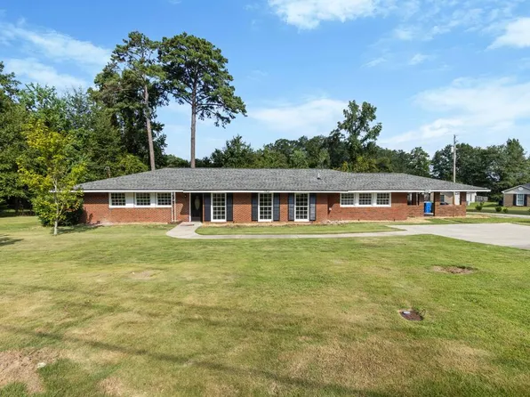 1841 Celeste Dr, Columbus, GA 31907