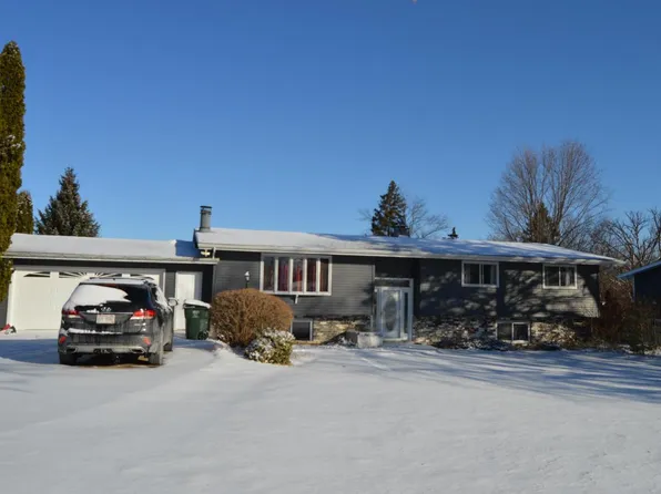 1910 Esch ROAD, Twin Lakes, WI 53181