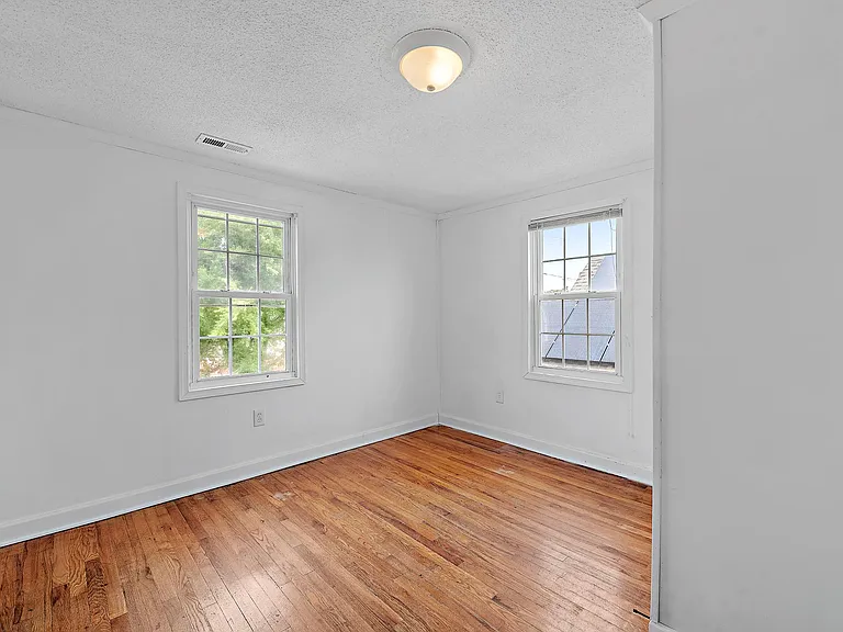 1345 Bayville Ct #2 — Photo 7