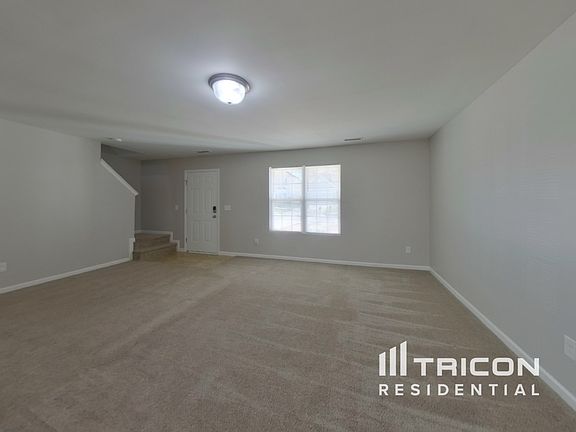 3rd image of 8318 Four Sisters Ln
