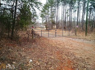 717 Burkhalter Rd SE, Silver Creek, GA 30173