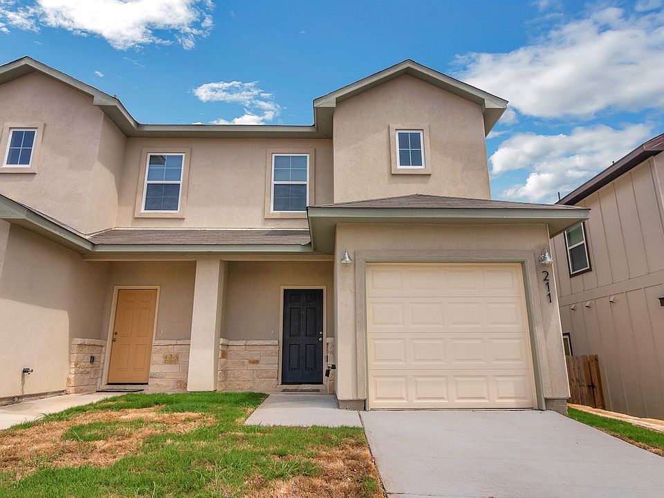 1st image of 204 Peruna Dr