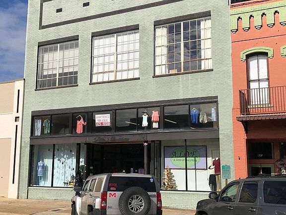 Apartments Above Main Facade - 409 Main St.