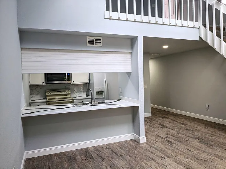 12353 Fox Hound Ct — Photo 4