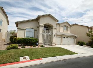 360 Whitly Bay Ave, Las Vegas, NV 89148