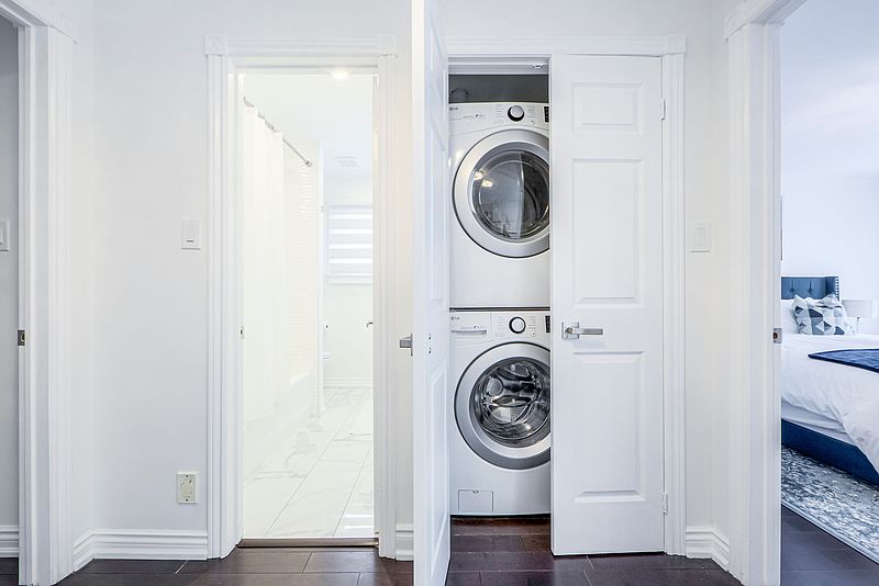 Toronto House for rent - 4 Bedrooms — photo 30