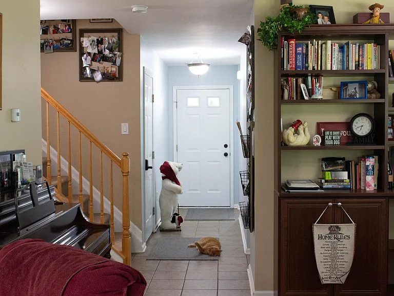 1 Saratoga Ct — Photo 4