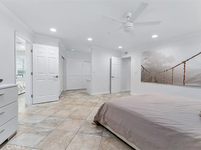 1585 S Coast Hwy #24 — Photo 15