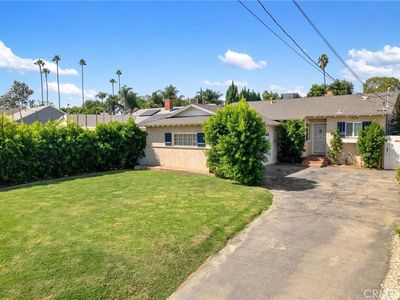 7459 Vanalden Ave, Reseda, CA, 91335