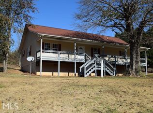 64 Camelback Rd, Cleveland, GA 30528