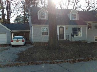2320 22 1/2 Ave, Rock Island, IL
