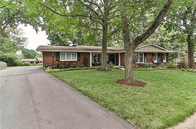 1st image of 1422 Michele Dr