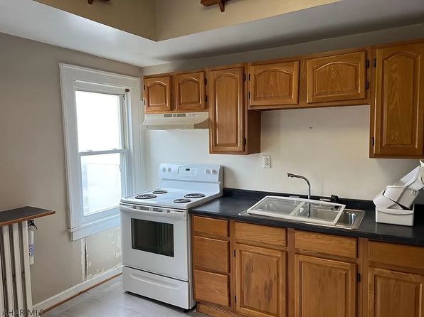 705-709 Hemlock St #4