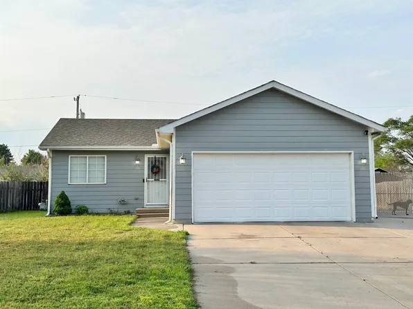 1214 W 43rd St S, Wichita, KS 67217