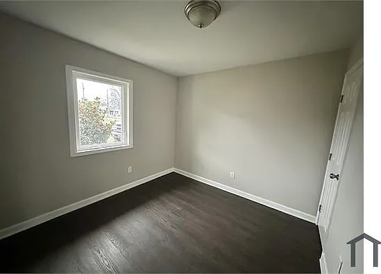 914 14th St SW — Photo 5