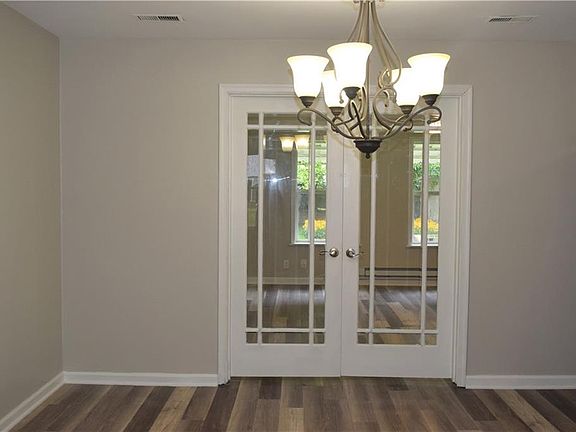 4th image of 13343 Warwick Springs Dr