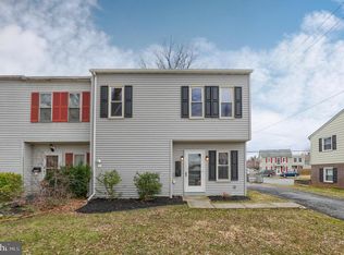 520 N Water St, Lititz, PA 17543