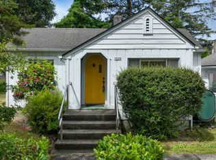 1020 N Roosevelt Dr, Seaside, OR 97138