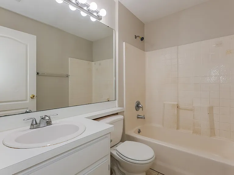 1022 Harvest Moon Dr — Photo 14