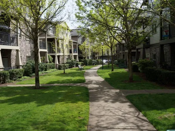 639 NE Adwick Dr, Hillsboro, OR 97006