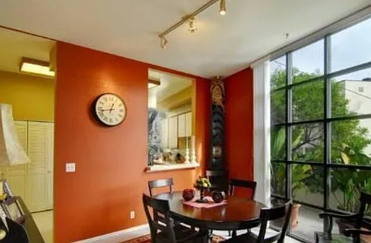 2 bed, 1370 sqft, $3,950 — Photo 2