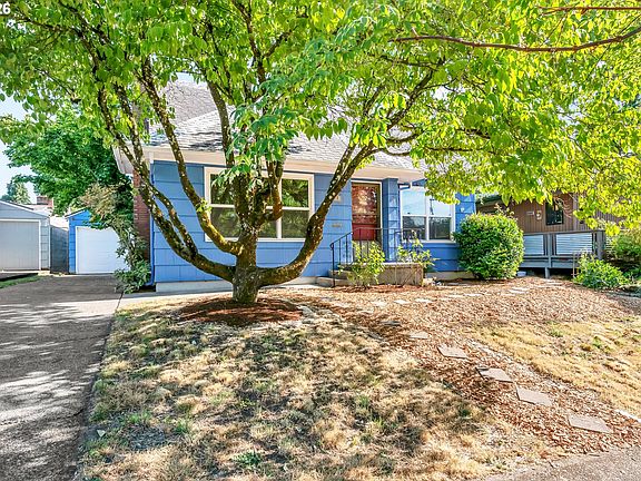 2nd image of 4218 SE Rural St