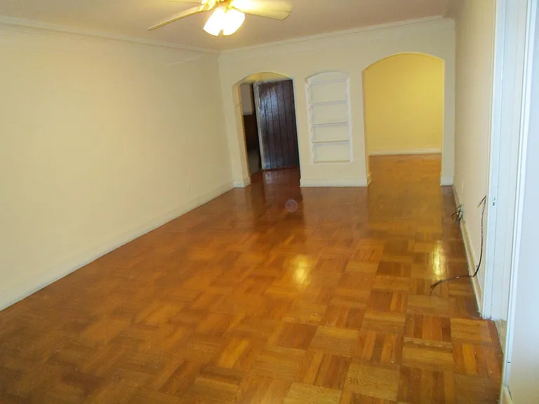 740 S Negley Ave #102 — Photo 7