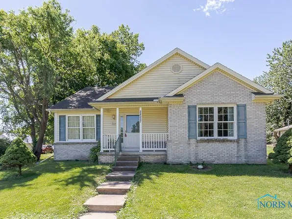 24337 W 2nd St, Grand Rapids, OH 43522