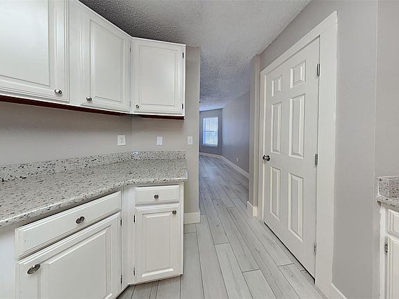 4th image of 6021 Pinto Ct