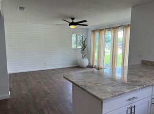 47 Nebraska Ave, Fort Walton Beach, FL 32548