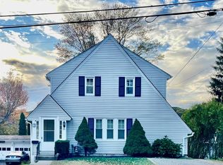 55 Bronx Ave, Waterbury, CT 06705