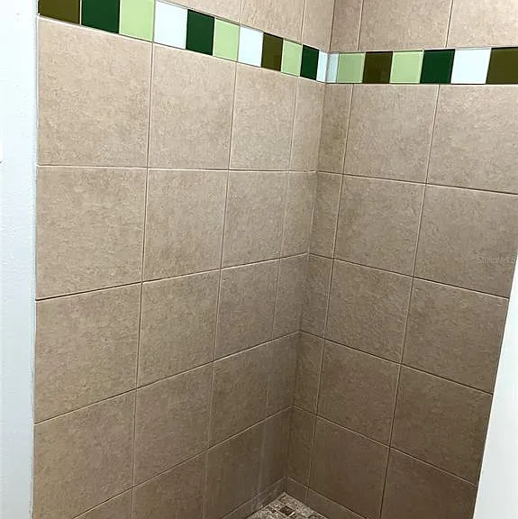 11703 Raintree Village Blvd #B — Photo 36