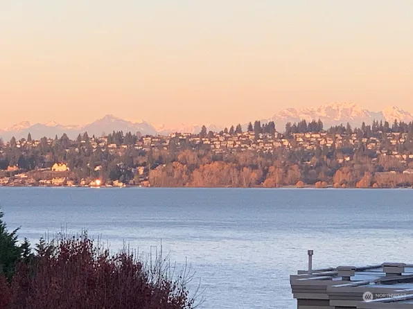 300 7th Avenue S #18, Kirkland, WA 98033