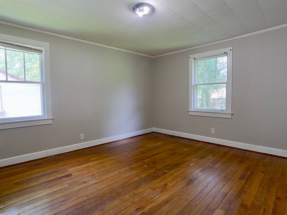 5th image of 1126 Willingham Rd