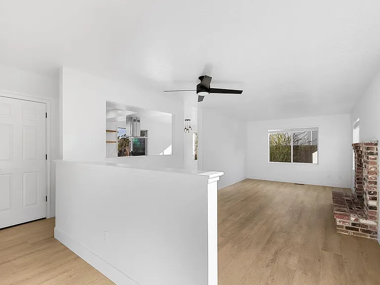 2170 Cobblestone Ct — Photo 22