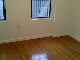 Rented by Niko International Brokerage